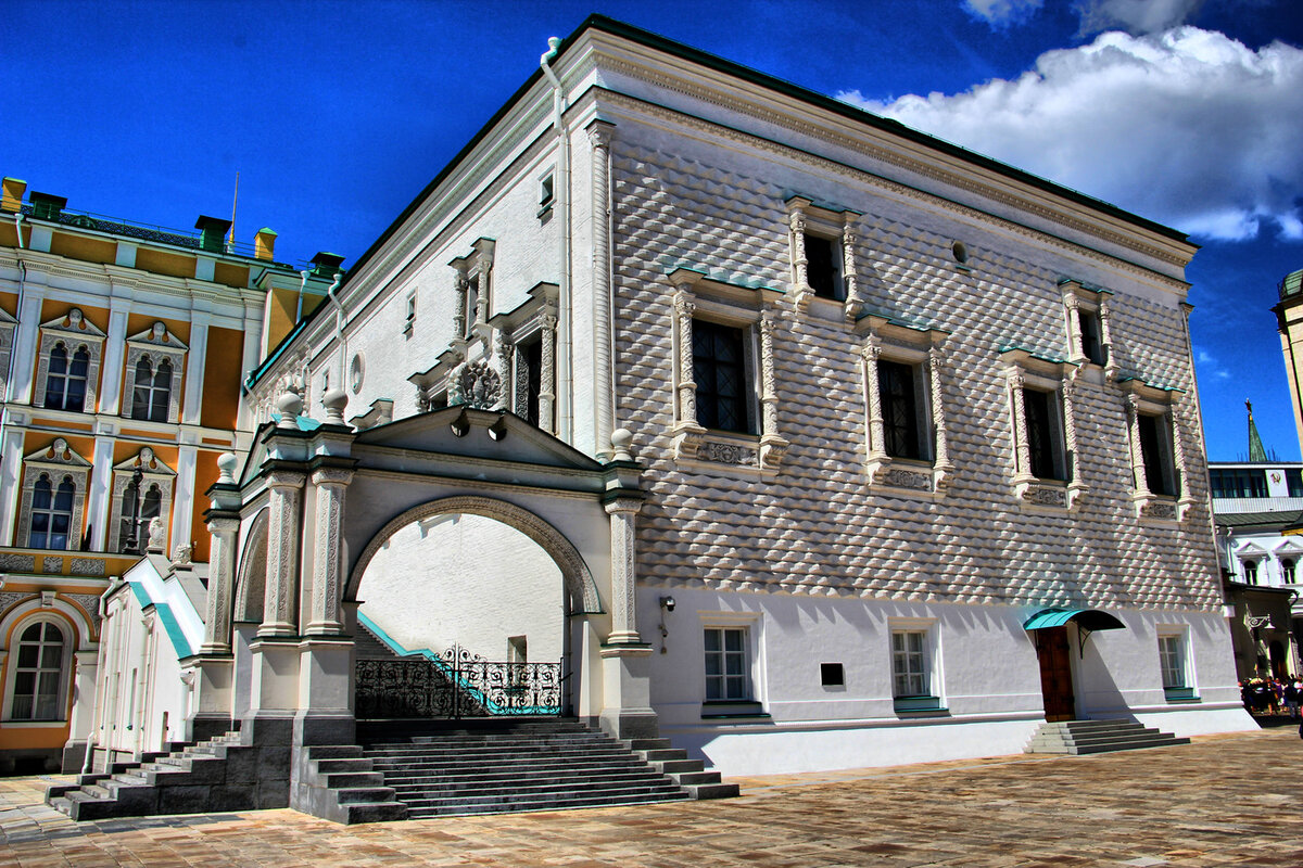 исторические здания в москве